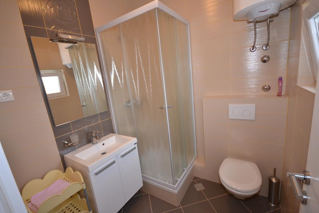 Apartment Smokrovic Starigrad Paklenica Room photo